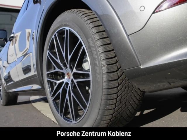 Porsche Cayenne Black Edition E-Hybrid