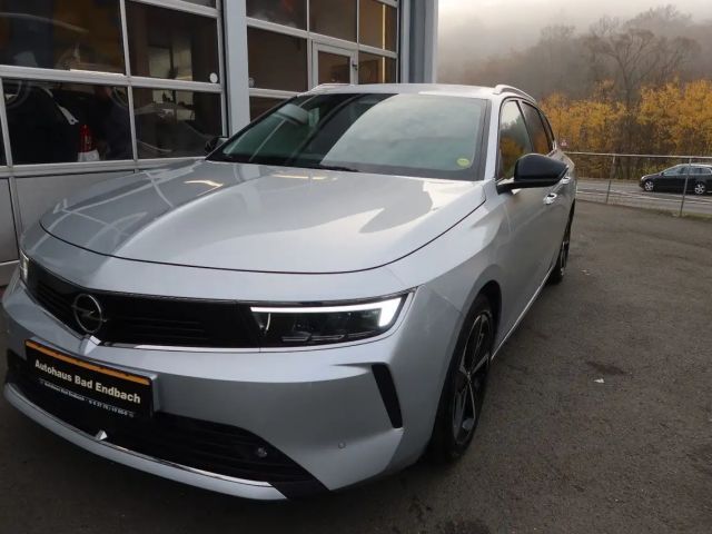 Opel Astra Elegance Sports Tourer