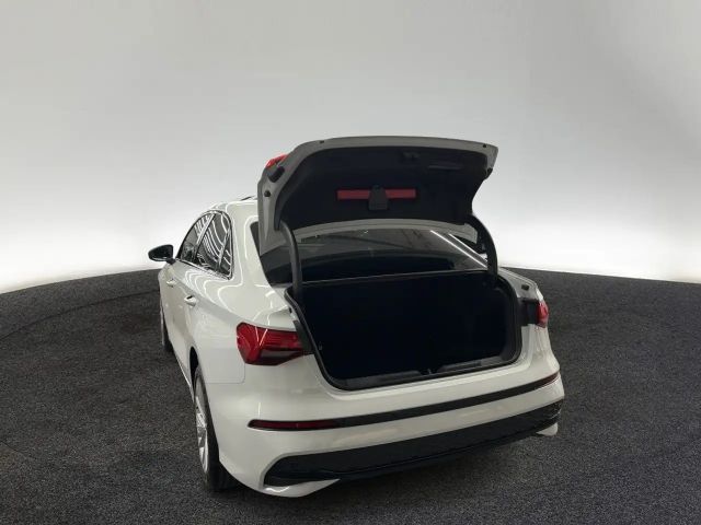 Audi A3 30 TFSI Sedan