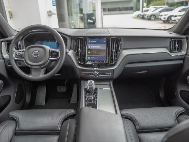 Volvo XC60 AWD Plus T8