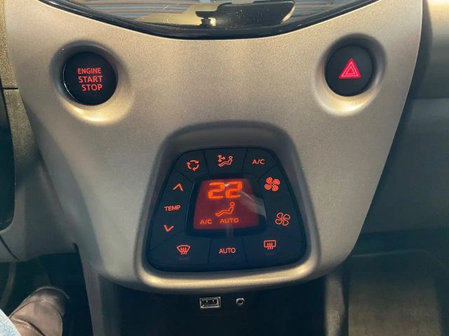 Toyota Aygo 1.0 VVT-i X-sky