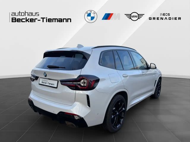 BMW X3 xDrive30i