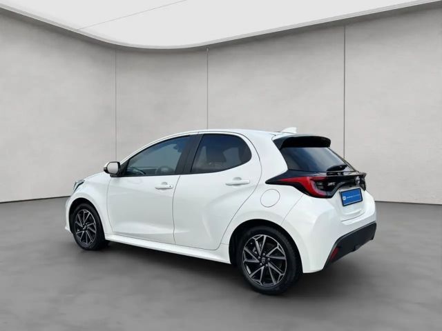 Toyota Yaris Hybride Team D VVT-i