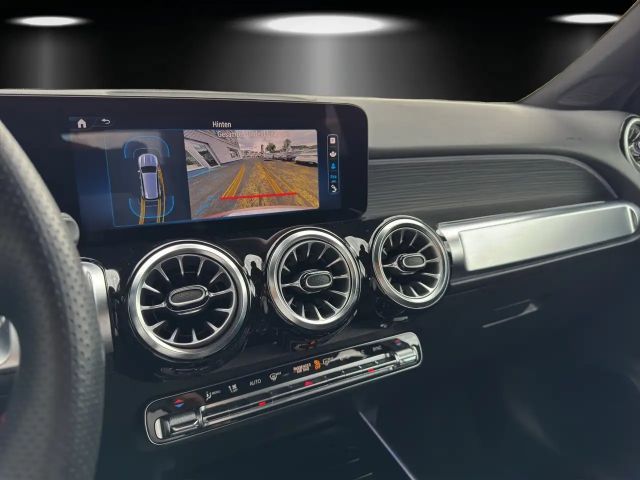 Mercedes-Benz GLB 250 4MATIC AMG Line