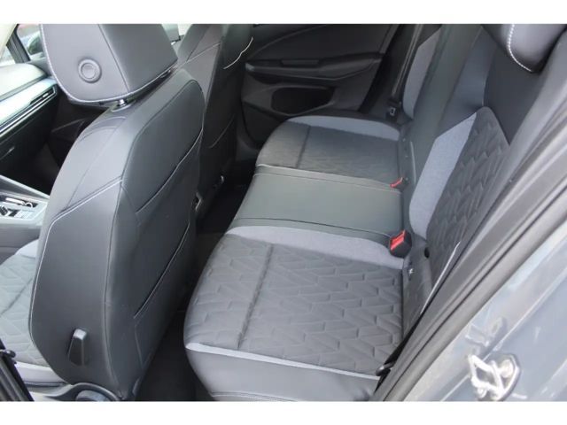 Volkswagen Golf 1.5 TSI DSG