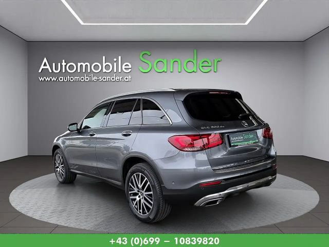 Mercedes-Benz GLC 300 4MATIC