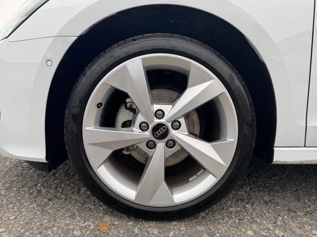 Audi A3 30 TFSI Sedan