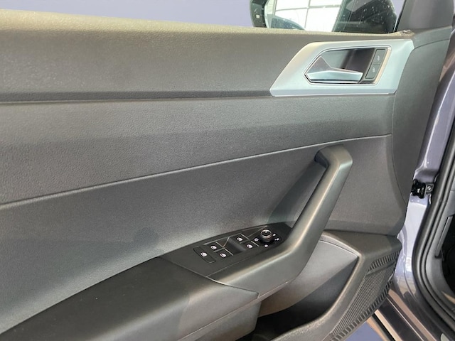 Volkswagen Taigo 1.0 TSI DSG