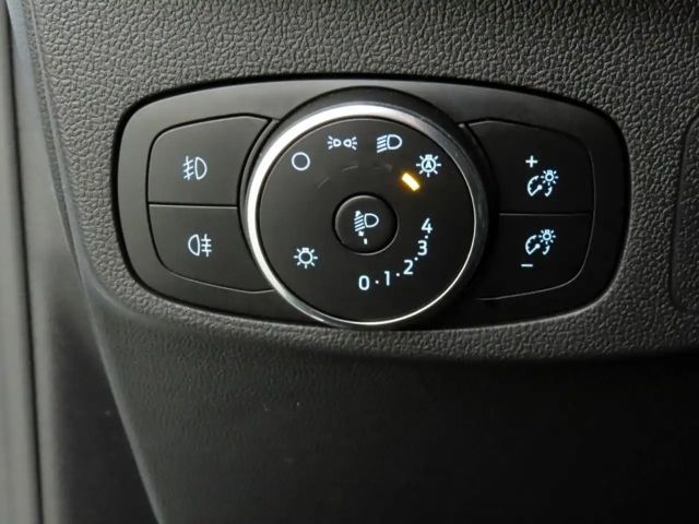 Ford Focus Titanium Wagon