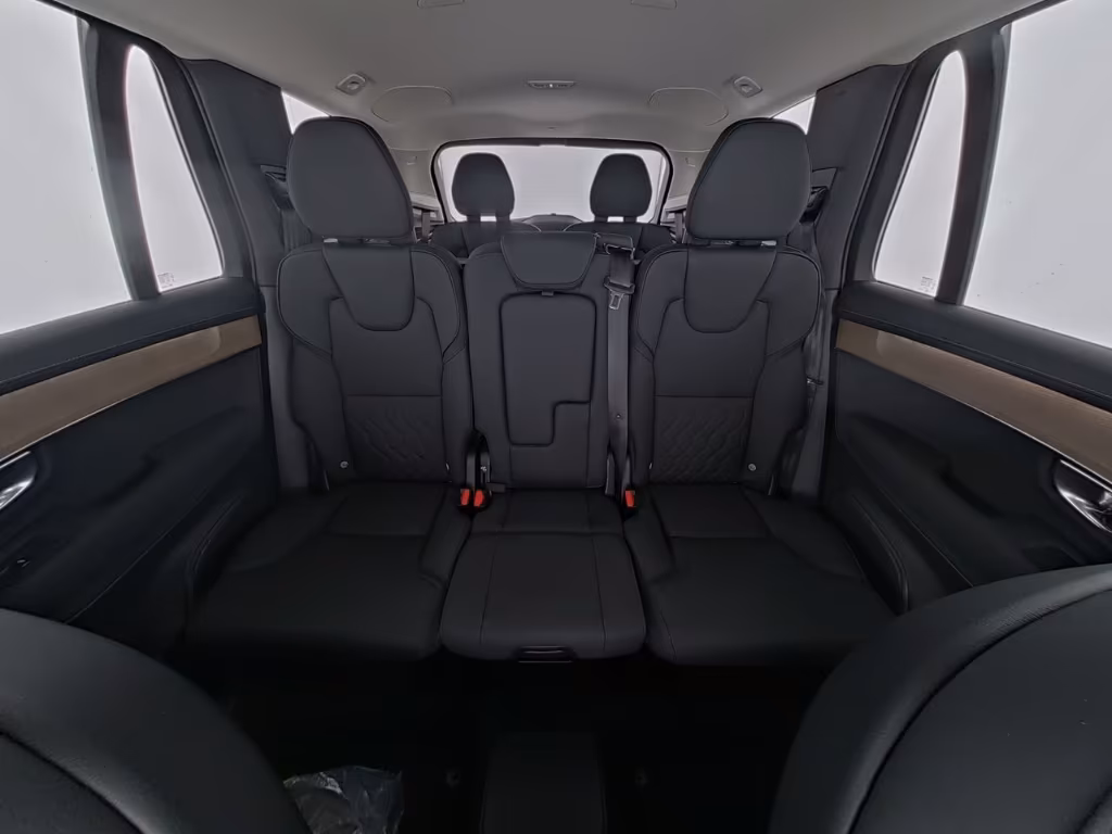 Volvo XC90 Dark Plus Recharge