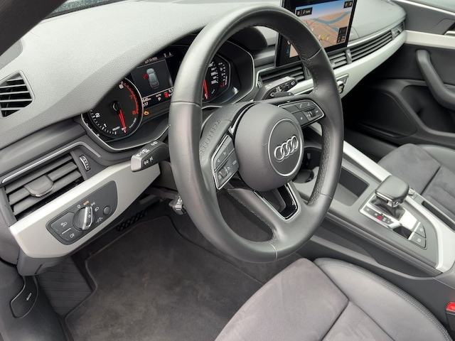 Audi A4 40 TFSI Avant S-Tronic