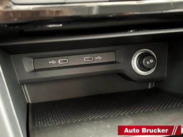 Volkswagen Touran 1.5 TSI Comfortline