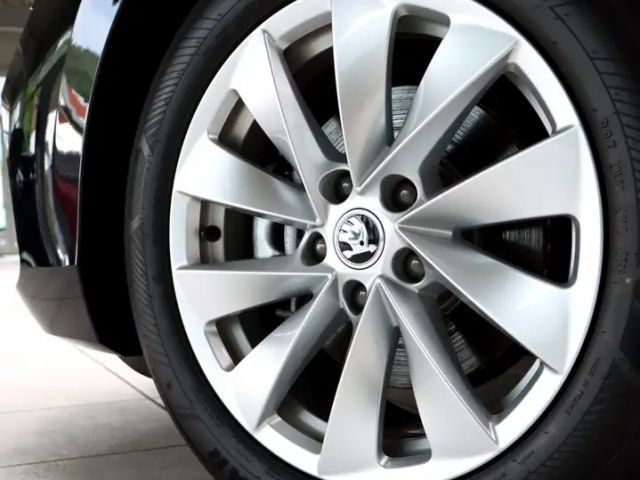 Skoda Superb 1.5 TSI Combi Selection