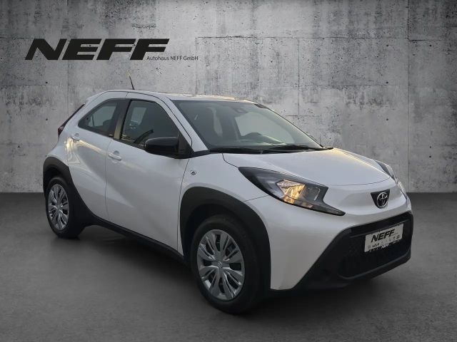 Toyota Aygo X 1.0 VVT-i Business Hatchback