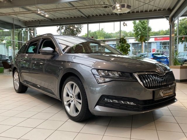 Skoda Superb 2.0 TDI Combi