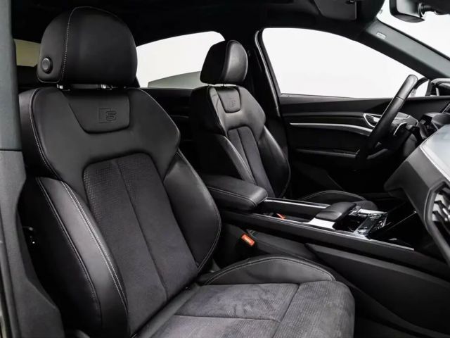 Audi e-tron 55 S-Line