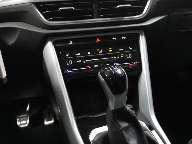 Volkswagen T-Roc 1.0 l TSI OPF 6-Gang Rückfahrkamera Winterkompletträder Sitzheizung