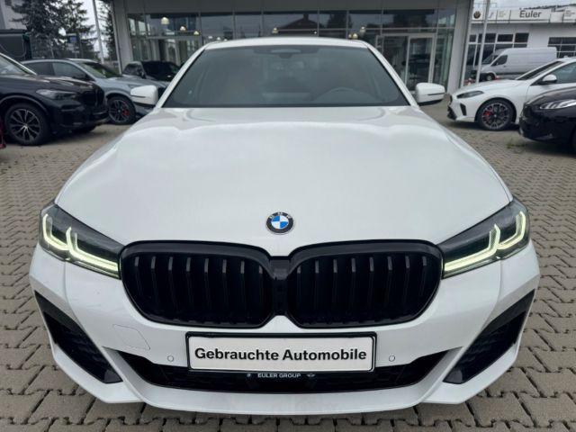 BMW 520 520d M-Sport Sedan xDrive