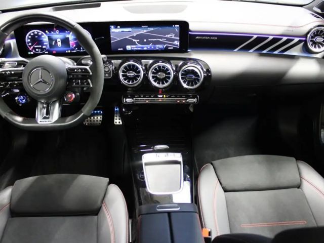 Mercedes-Benz CLA 45 AMG 4MATIC AMG Line Coupé