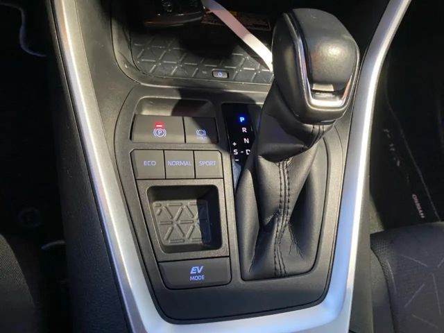 Toyota RAV4 4x2 Hybride Team D