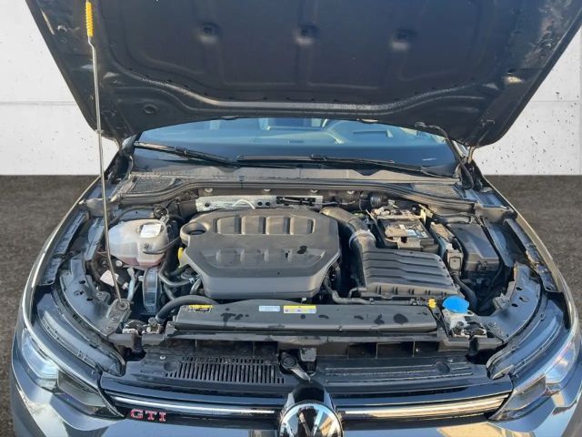 Volkswagen Golf 2.0 TSI Golf VIII