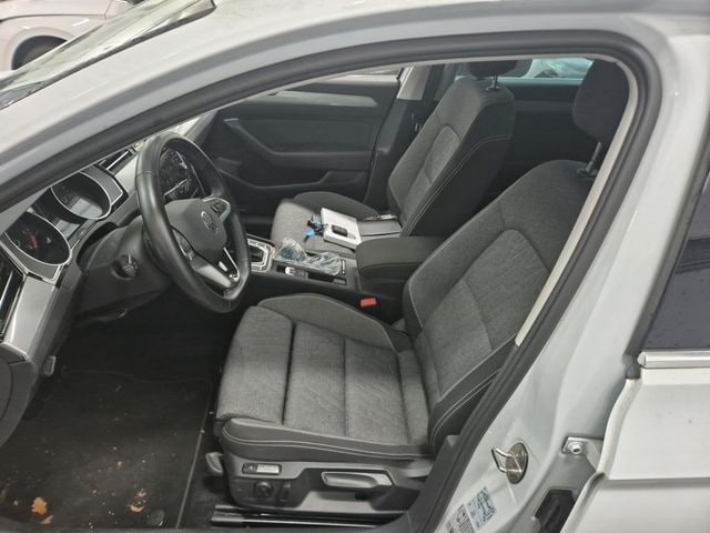Volkswagen Passat 2.0 TDI Business DSG Variant