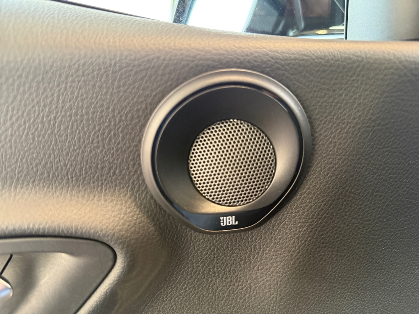 Toyota Supra Plus Premium Paket