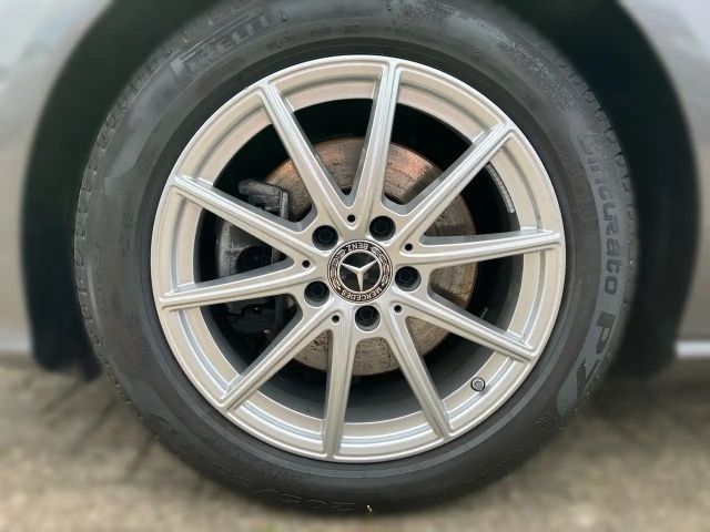 Mercedes-Benz CLA 200 CLA 200 d Shooting Brake