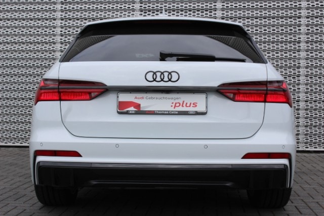 Audi S6 Avant Quattro