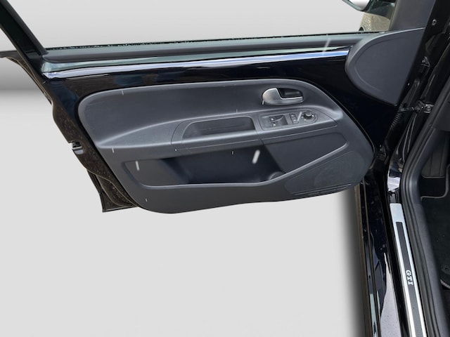 Volkswagen up! 1.0 TSI GTI