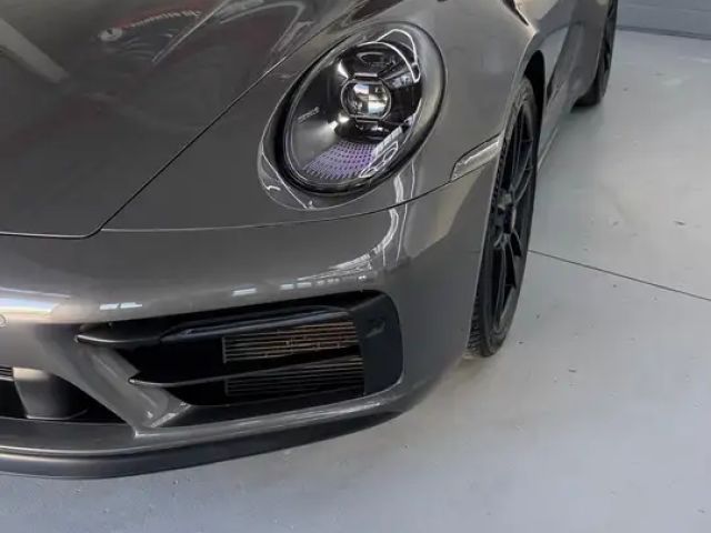 Porsche 992 4 Cabrio GTS Targa