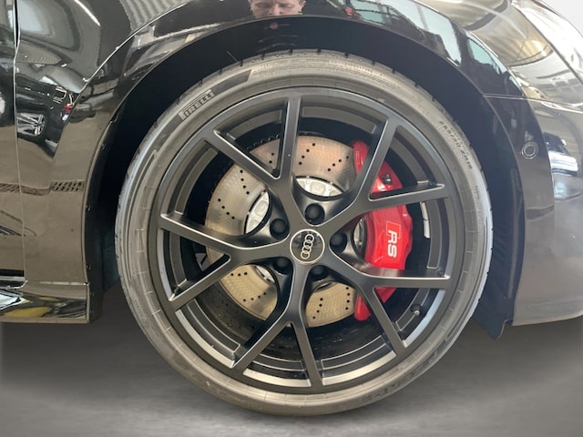 Audi RS3 Quattro S-Tronic Sedan