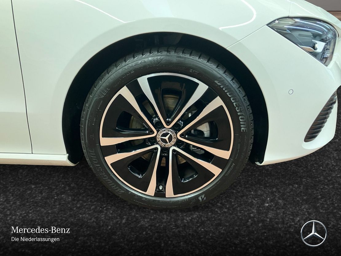Mercedes-Benz CLA 180 Coupé