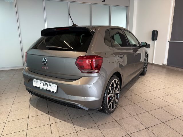 Volkswagen Polo 2.0 TSI