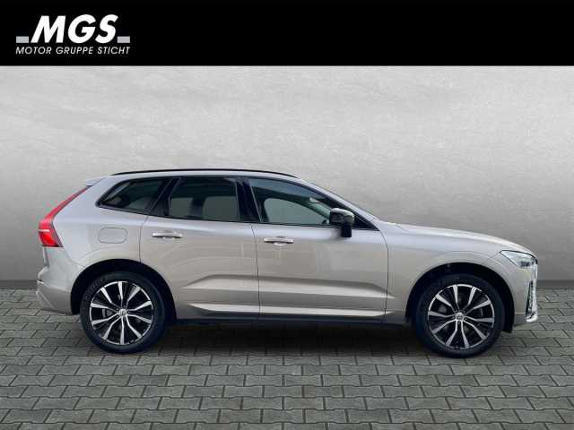 Volvo XC60 AWD Dark Plus