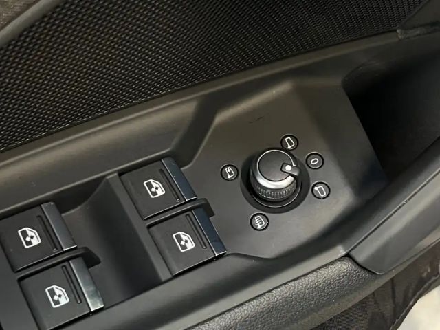 Audi A3 30 TDI S-Line Sedan