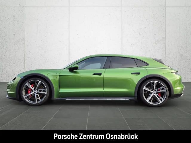 Porsche Taycan 4S Cross Turismo