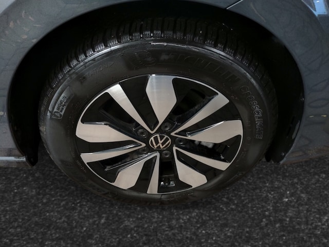 Volkswagen Golf 2.0 TDI DSG Golf VIII Variant