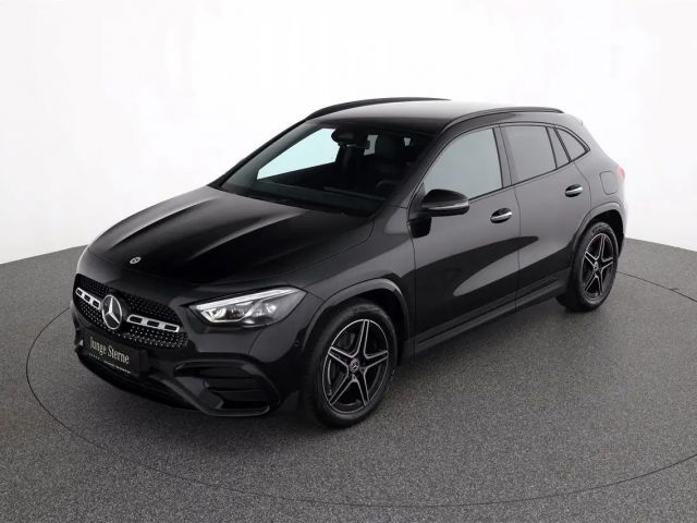 Mercedes-Benz GLA 200 4MATIC AMG Line GLA 200 d