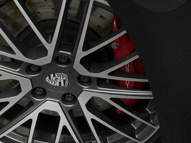 Porsche 992 Cabrio Turbo