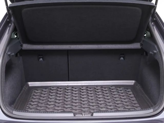 Volkswagen Taigo 1.5 TSI DSG IQ.Drive R-Line