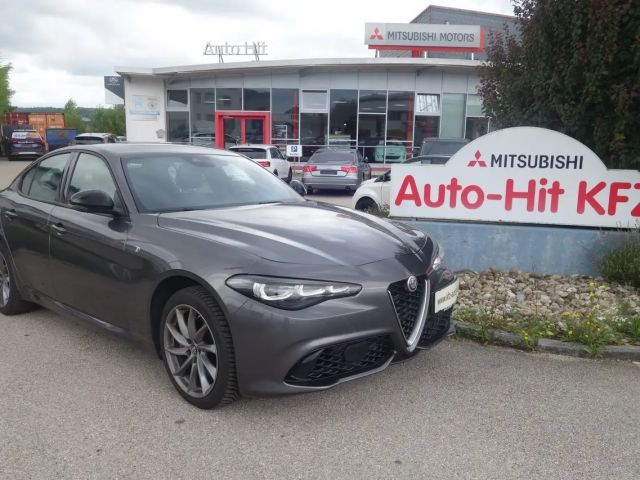 Alfa Romeo Giulia AT8 Q4 TI