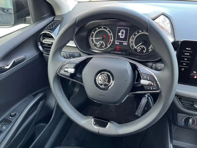 Skoda Fabia 1.0 TSI Tour