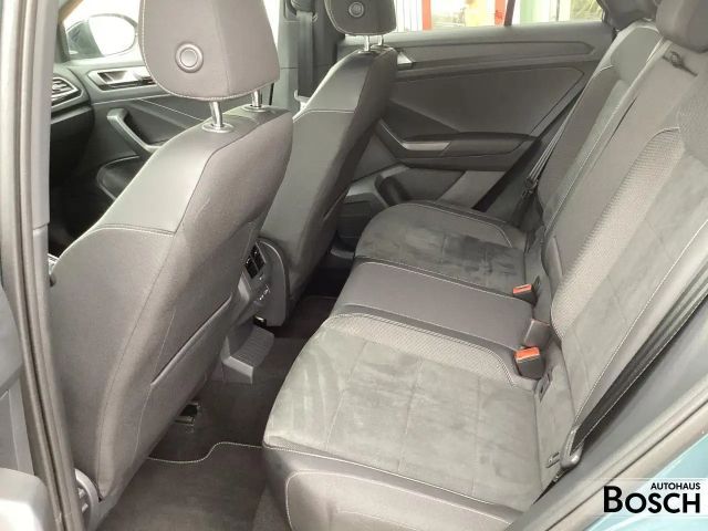 Volkswagen T-Roc 1.5 TSI DSG R-Line