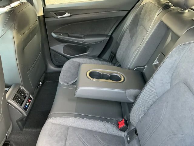 Volkswagen Golf Rabbit TSI