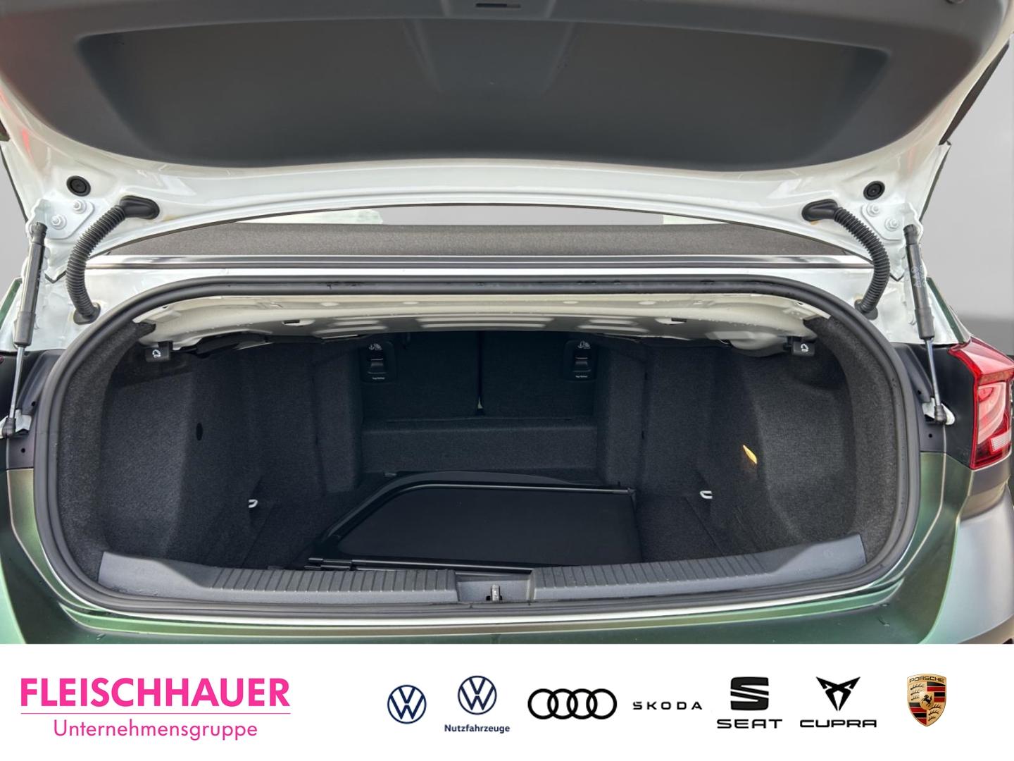 Volkswagen T-Roc 1.5 TSI Cabriolet DSG R-Line