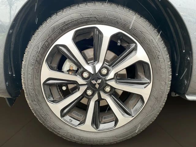 Mitsubishi Space Star CVT Star