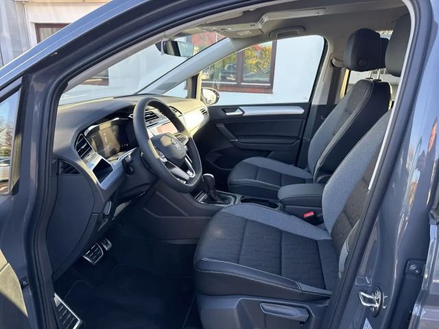 Volkswagen Touran 1.5 TSI DSG