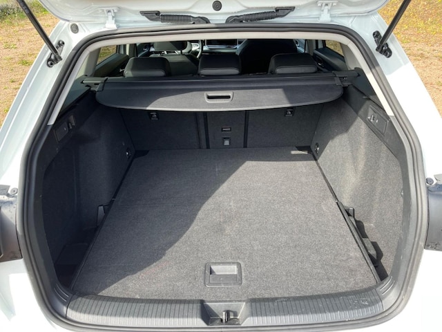 Volkswagen Golf 1.5 TSI Golf VIII Variant