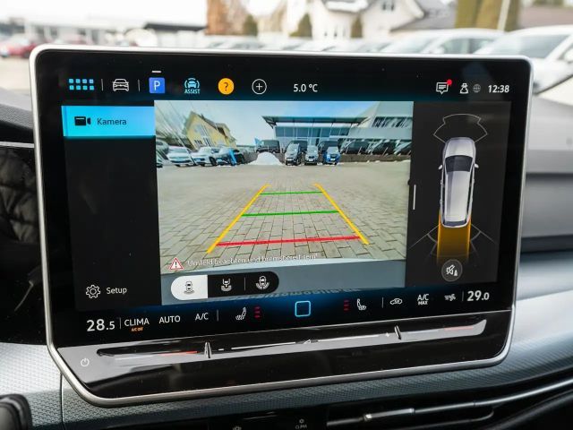 Volkswagen Golf 1.5 TSI Variant